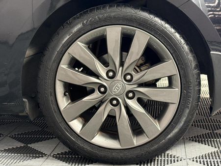 2012-Kia-Cerato-20-Koup-Auto_14