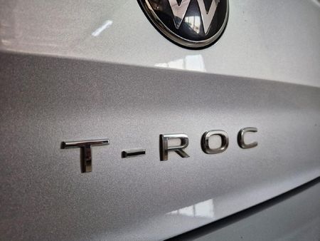 2024-Volkswagen-T-Roc-14-TSI-Design-Auto_13