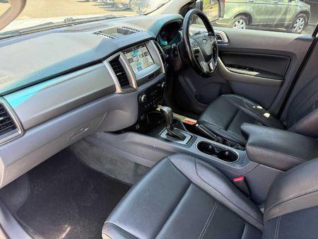 2017-Ford-Everest-32-TDCi-XLT-Auto_19