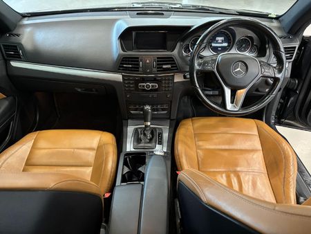 2012-Mercedes-Benz-E-Class-E-250-CGi-Coupe_9