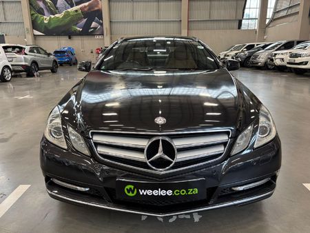 2012-Mercedes-Benz-E-Class-E-250-CGi-Coupe_7