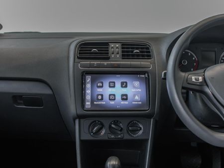 2025-Volkswagen-Polo-Vivo-16-Life_12