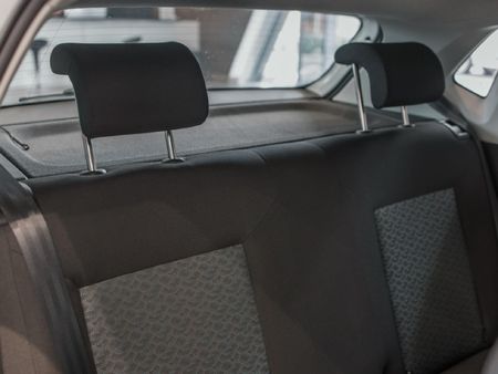 2025-Volkswagen-Polo-Vivo-16-Life_17