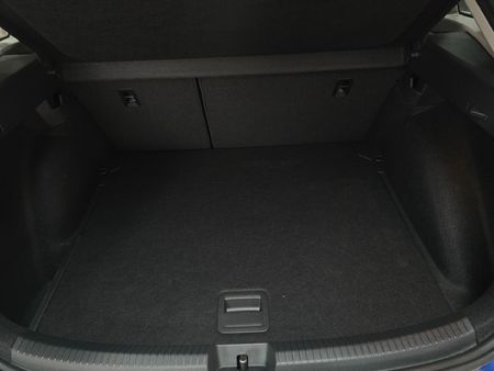 2026-Volkswagen-Taigo-10-TSI-Life-Auto_6