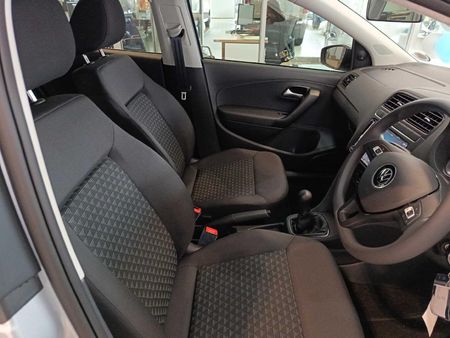 2026-Volkswagen-Polo-Vivo-14_13