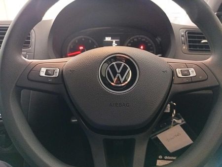 2026-Volkswagen-Polo-Vivo-14_18