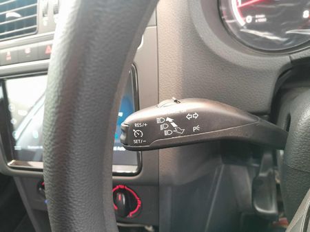 2026-Volkswagen-Polo-Vivo-14-Life_21