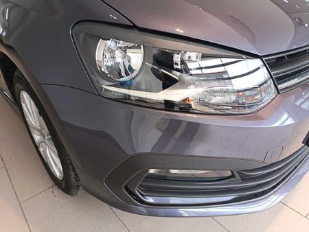 2026-Volkswagen-Polo-Vivo-14_8