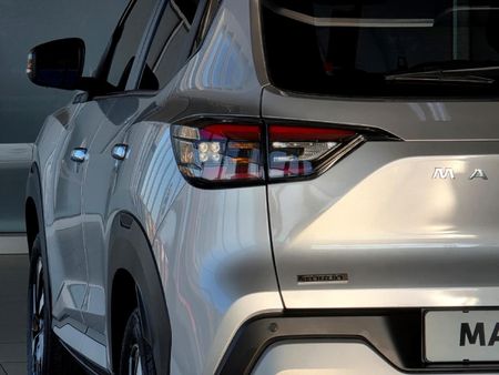 2026-Nissan-Magnite-10T-Acenta_10