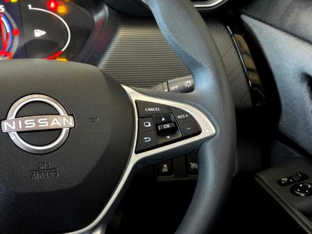 2026-Nissan-Magnite-10T-Acenta_15
