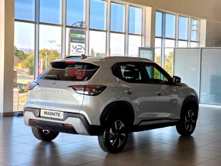 2026-Nissan-Magnite-10T-Acenta_8