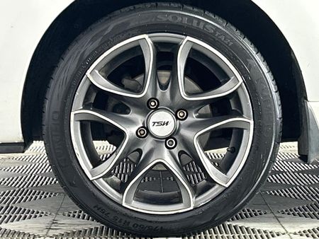 2015-Kia-Picanto-12-EX_16