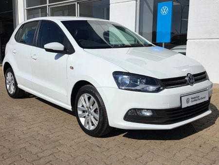 2020-Volkswagen-Polo-Vivo-16-Comfortline-Auto-5-dr_8