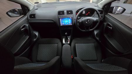2026-Volkswagen-Polo-Vivo-16-Life_7