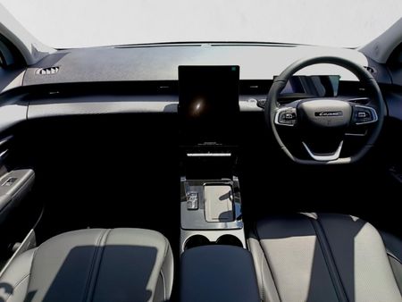 2026-Lepas-L4-15T-Pantera-Auto_16