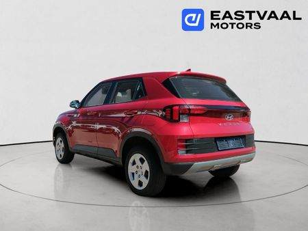 2024-Hyundai-Venue-12-Motion_4