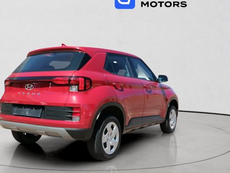 2024-Hyundai-Venue-12-Motion_6