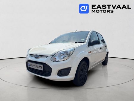 2015-Ford-Figo-14-TDCi-Ambiente_2
