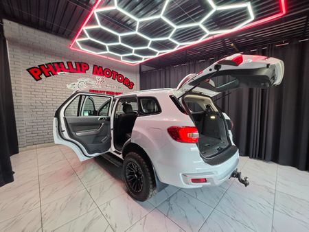 2019-Ford-Everest-22-TDCi-XLT-Auto_10