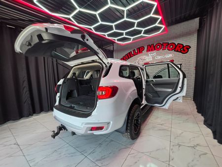 2019-Ford-Everest-22-TDCi-XLT-Auto_14