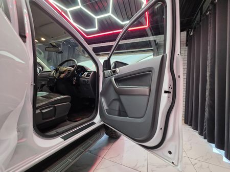 2019-Ford-Everest-22-TDCi-XLT-Auto_15