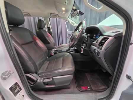 2019-Ford-Everest-22-TDCi-XLT-Auto_16