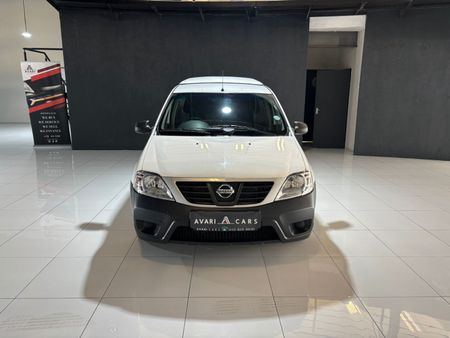 2023-Nissan-NP200-16-AC-Safety-Pack_2