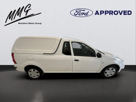 2023-Nissan-NP200-16-AC-Safety-Pack_4