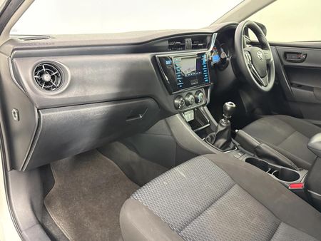 2021-Toyota-Corolla-Quest-18-Plus_9