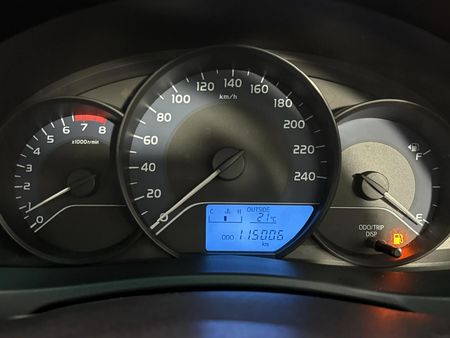 2021-Toyota-Corolla-Quest-18-Plus_7