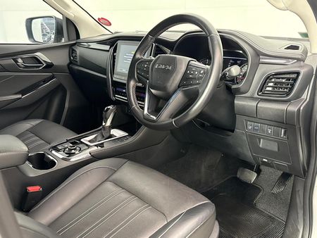 2024-Isuzu-Mu-x-30D-Onyx-4x4-Auto_10