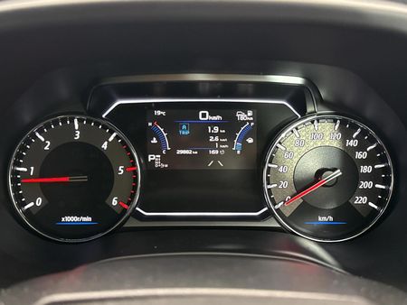 2024-Isuzu-Mu-x-30D-Onyx-4x4-Auto_7