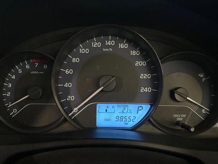 2022-Toyota-Corolla-Quest-18-Auto_7