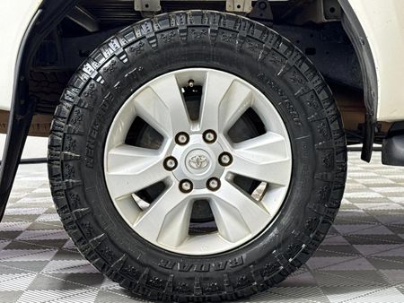 2020-Toyota-Hilux-24-GD-6-SRX-4x4-Auto-Double-Cab_19