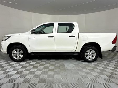 2020-Toyota-Hilux-24-GD-6-SRX-4x4-Auto-Double-Cab_5