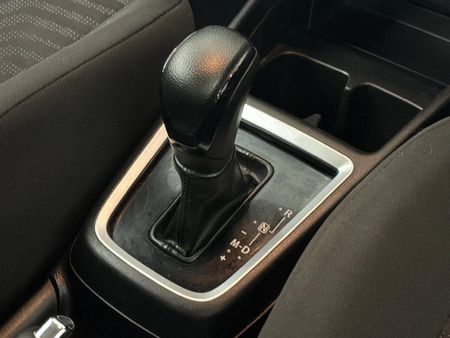2019-Suzuki-Swift-12-GL-Auto_11