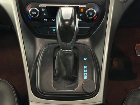 2016-Ford-Kuga-20-TDCi-Trend-Auto_11