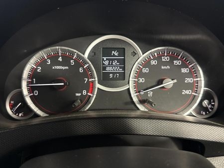 2014-Suzuki-Swift-16-Sport_7