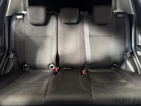 2014-Suzuki-Swift-16-Sport_8