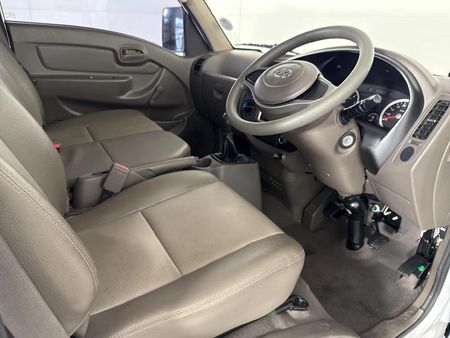 2026-Hyundai-H100-Bakkie-26D-Dropside_8