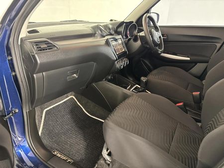 2024-Suzuki-Swift-12-GLX-Auto_9