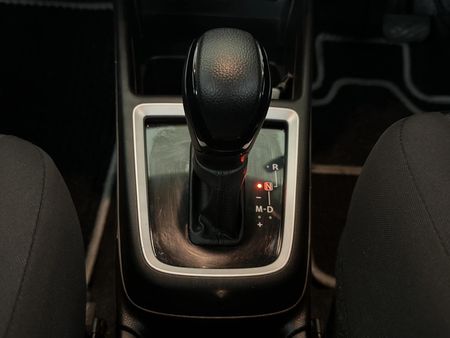 2024-Suzuki-Swift-12-GLX-Auto_11