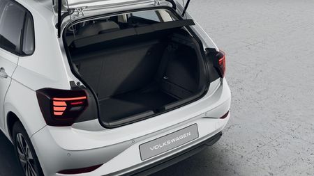 2026-Volkswagen-Polo-10-TSI-Life-Auto-DSG_4