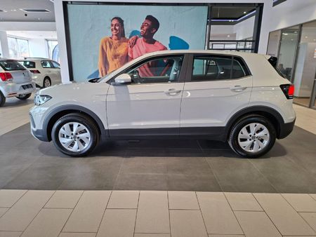 2026-Volkswagen-T-Cross-10-TSI_1