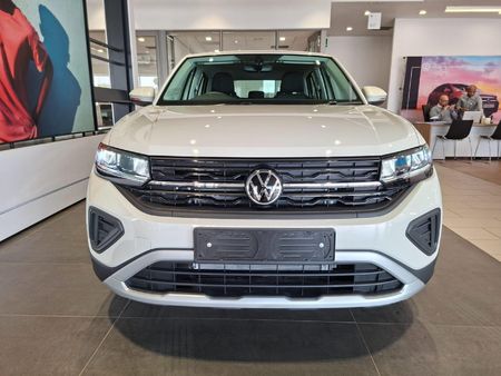 2026-Volkswagen-T-Cross-10-TSI_6