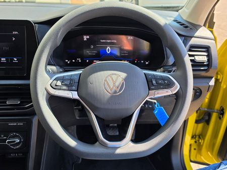 2025-Volkswagen-T-Cross-10-TSI-Auto_14