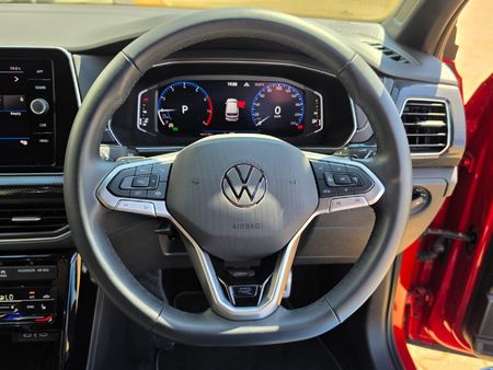 2026-Volkswagen-T-Cross-10-TSI-R-Line-Auto_15