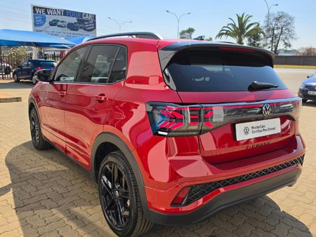 2026-Volkswagen-T-Cross-10-TSI-R-Line-Auto_4