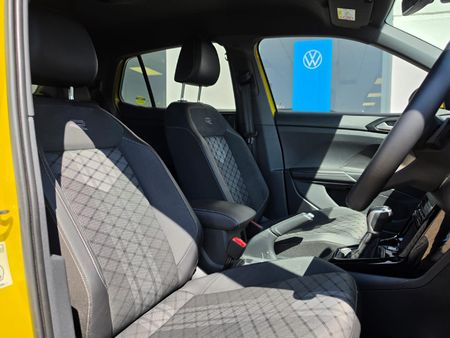 2025-Volkswagen-T-Cross-10-TSI-R-Line-Auto_11
