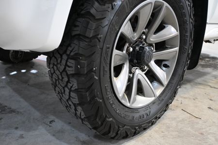 2017-Suzuki-Jimny-LAND-VENTURE-FACE-LIFT-13-VVT-5-SPEED-MAN-4X4_15